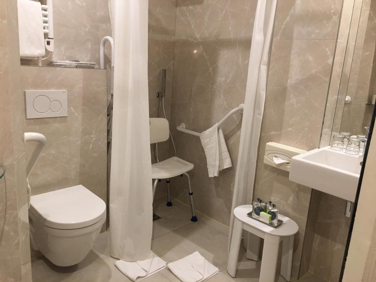 Louvre Sainte Anne Hotel Parijs